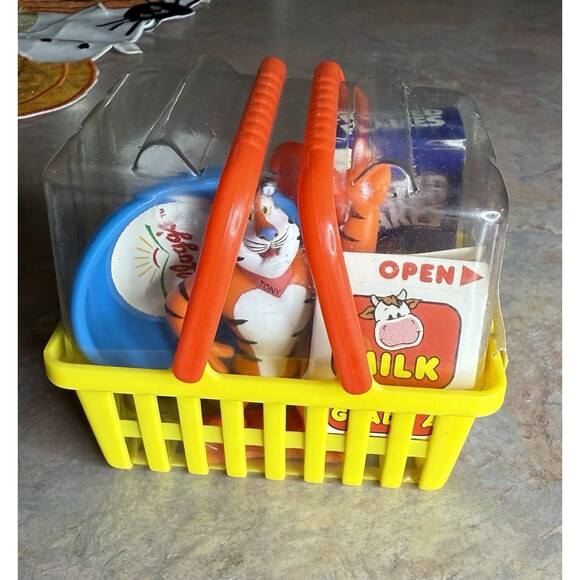 VTG 1999 Kellogg’s “Team Tony” Breakfast Basket Collectible - Picture 2 of 7